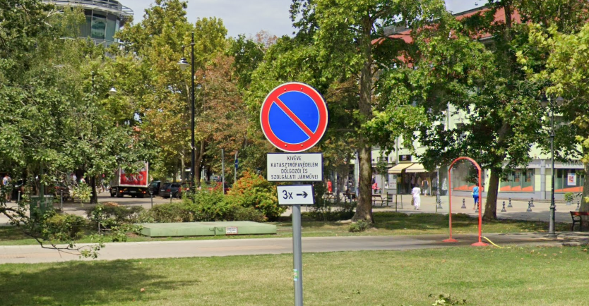 Parkverbot in Kecskemét